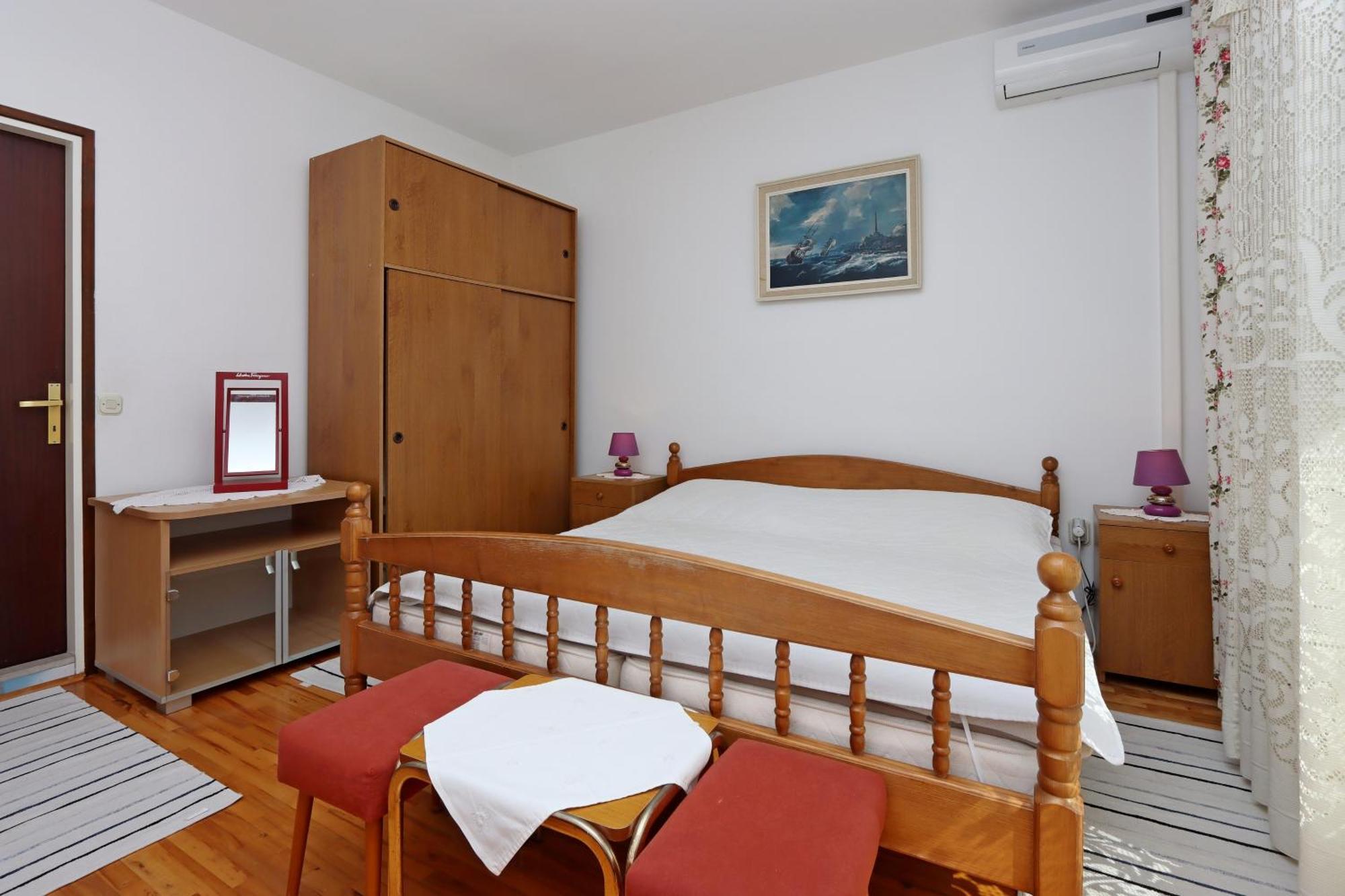 Apartments And Rooms By The Sea Banjol, Rab - 19692 客房 照片